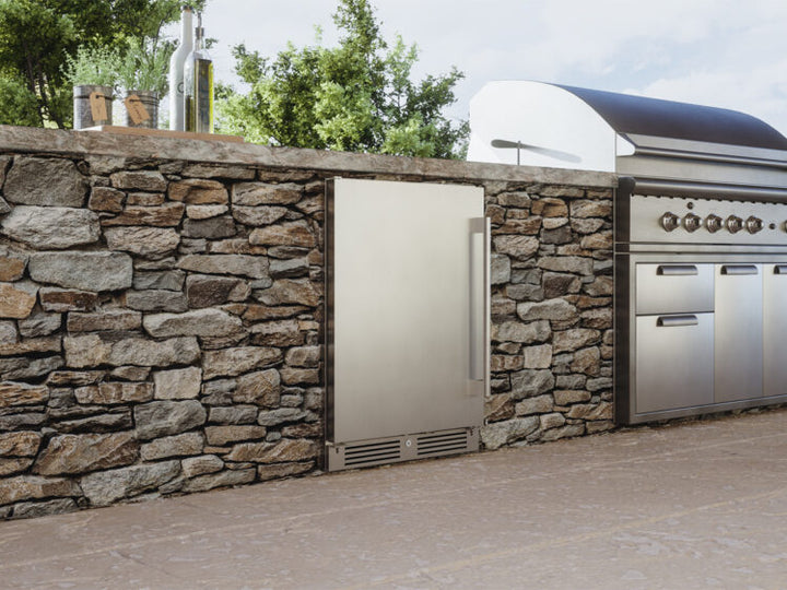 Zephyr Presrv 24" Outdoor Single Zone Beverage Cooler - PRB24C01AS-OD