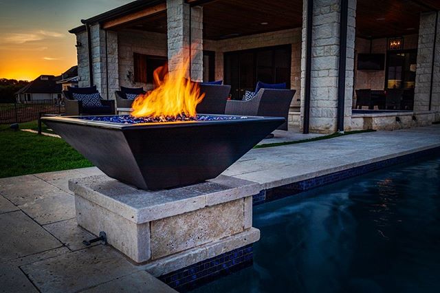 The Outdoor Plus Natural Gas Maya Fire Bowl – GFRC Concrete