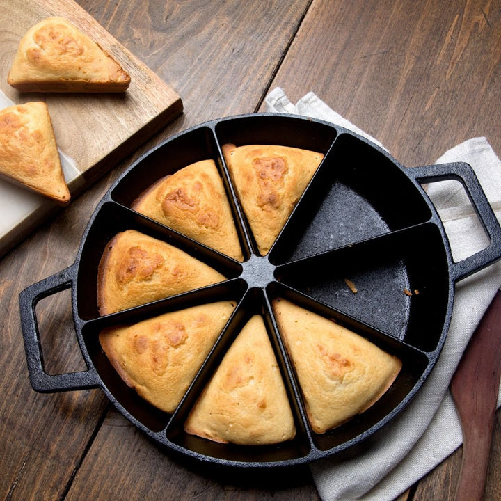 Bayou 10-in Cast Iron Wedge Cornbread Skillet