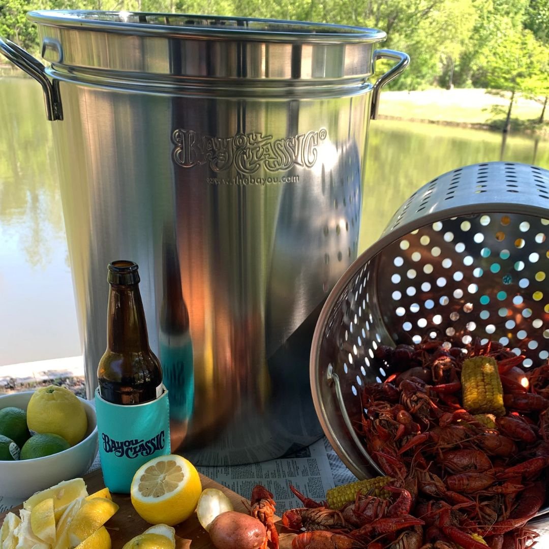 Bayou 44-qt Stainless Stockpot with Lid and Basket - 1144