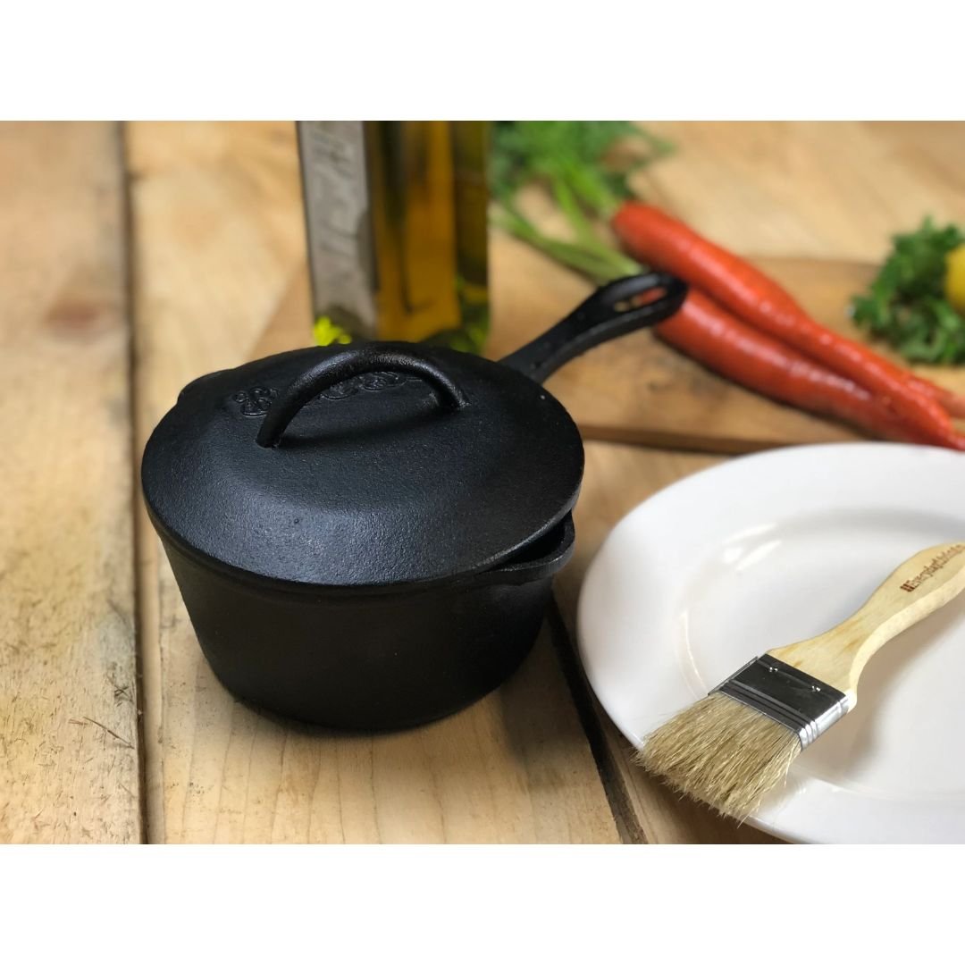 Bayou 1-qt Covered Cast Iron Sauce Pot