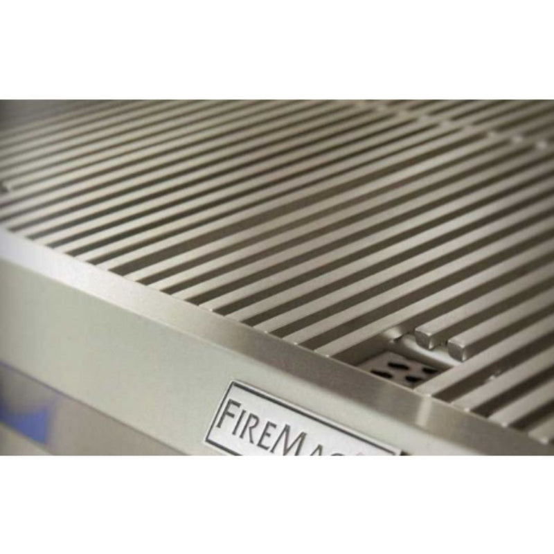FireMagic Echelon E660i Built-In 30" Grill With Digital Thermometer