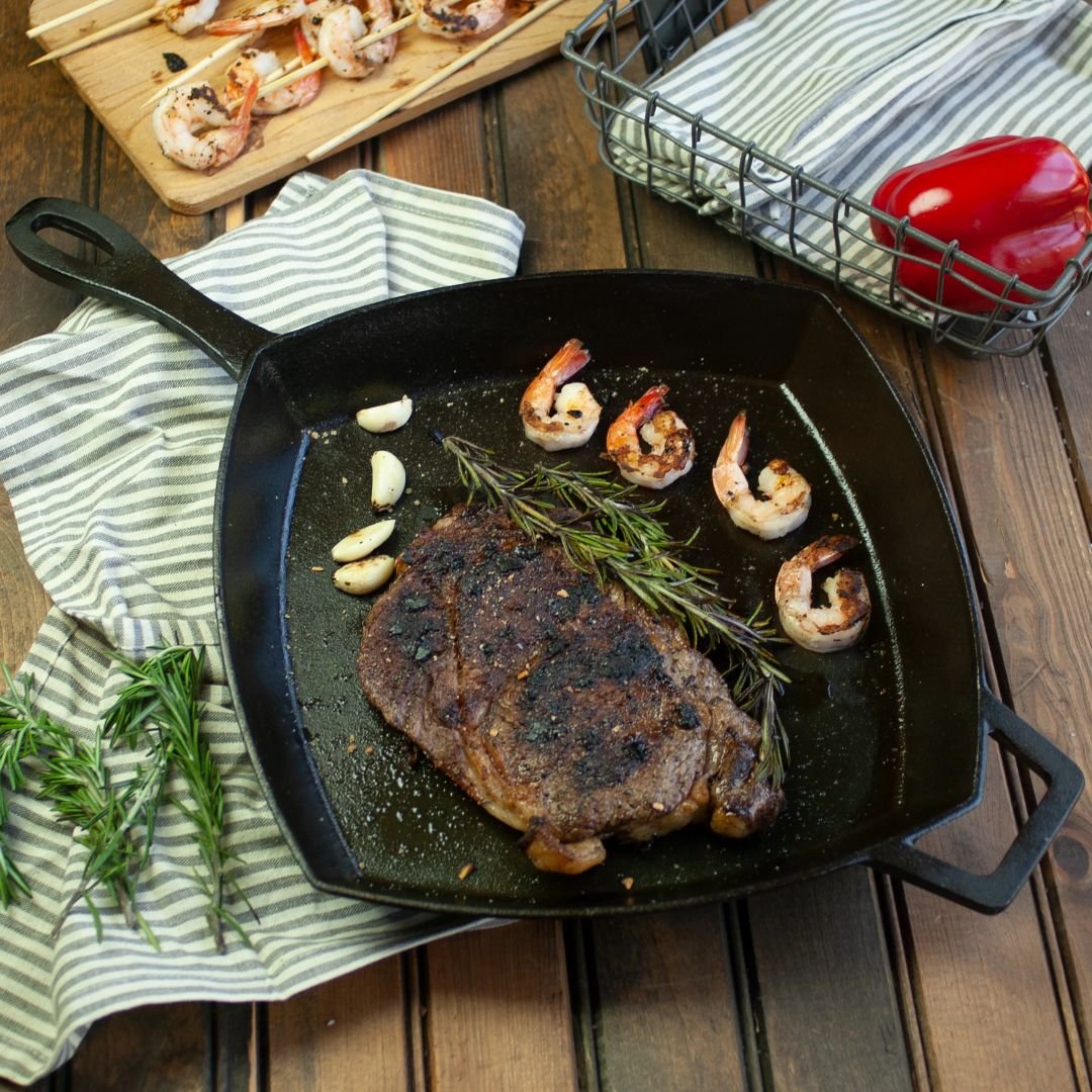 Bayou 12-in Square Cast Iron Skillet - 7433