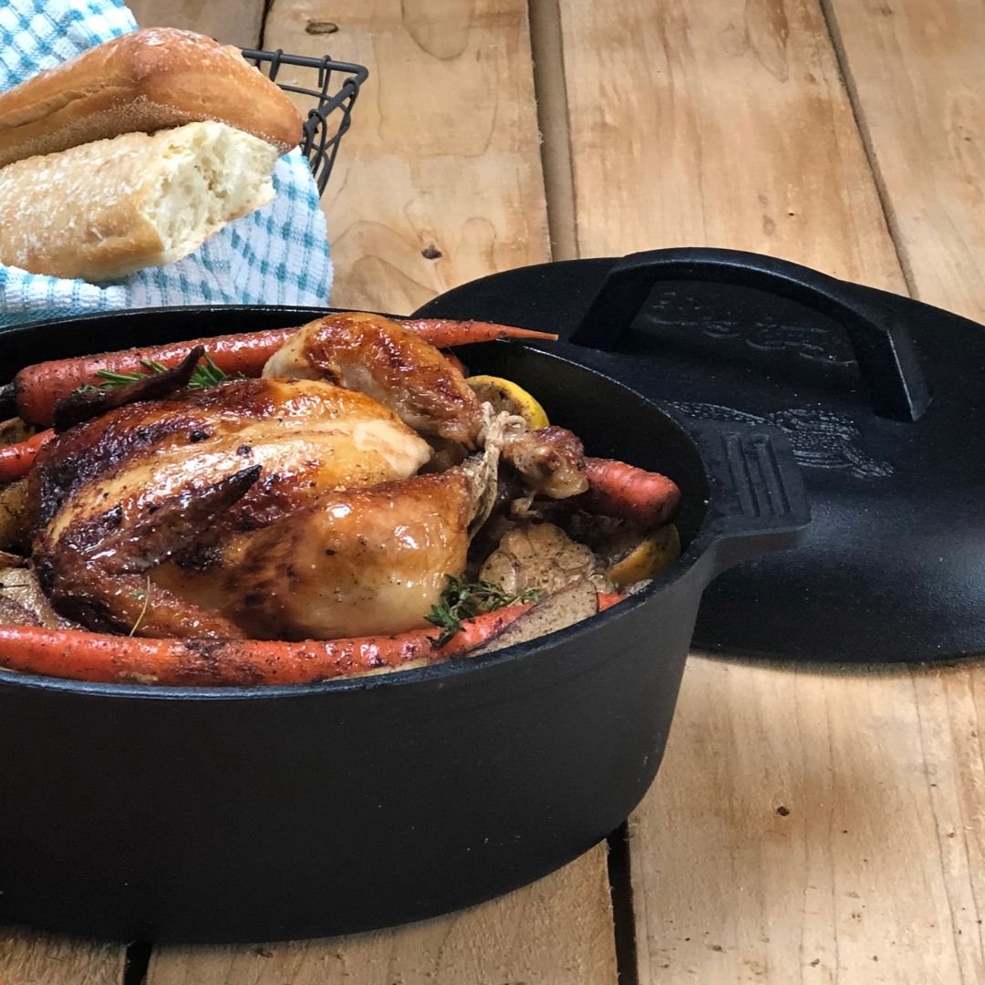 Bayou Classic Cast Iron Oval Roaster - Thumbnail 4