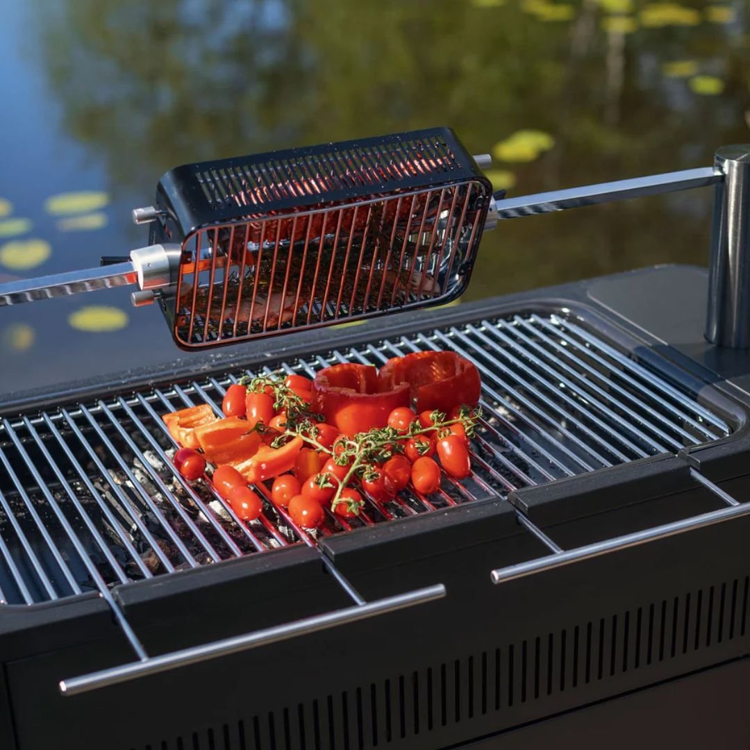 Everdure HUB™ II Charcoal Grill w/  Electric Ignition - HBCE3BUS