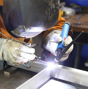 Artisan Professional 42-Inch 3-Burner Freestanding Gas Grill With Rotisserie - ARTP-42C