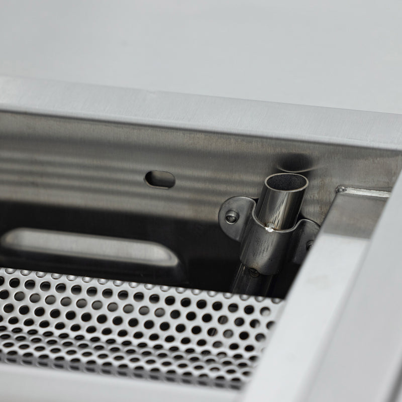 Blaze LTE PRO 32-Inch 4-Burner Built-in Gas Grill w/ Digital Temperature Screen & Rear Infrared Burner - BLZ-4LTEPRO-NG(LP)