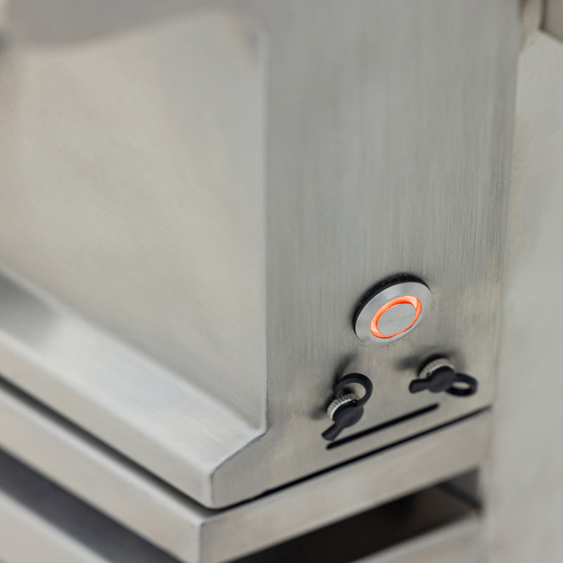 Blaze LTE PRO 40-Inch 5-Burner Built-in Gas Grill w/ Digital Temperature Screen & Rear Infrared Burner - BLZ-5LTEPRO-LP(NG)